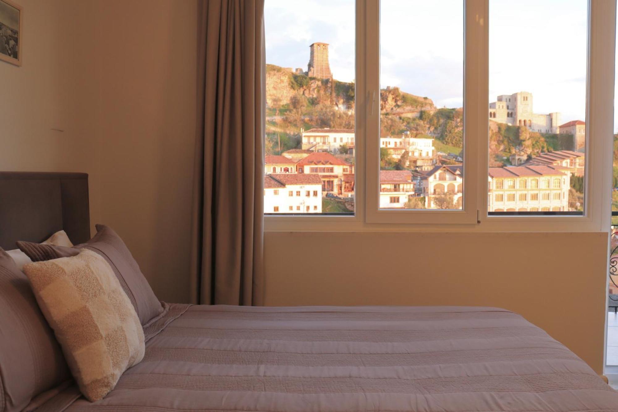 Pisha Panoramic Rooms Krujë Esterno foto