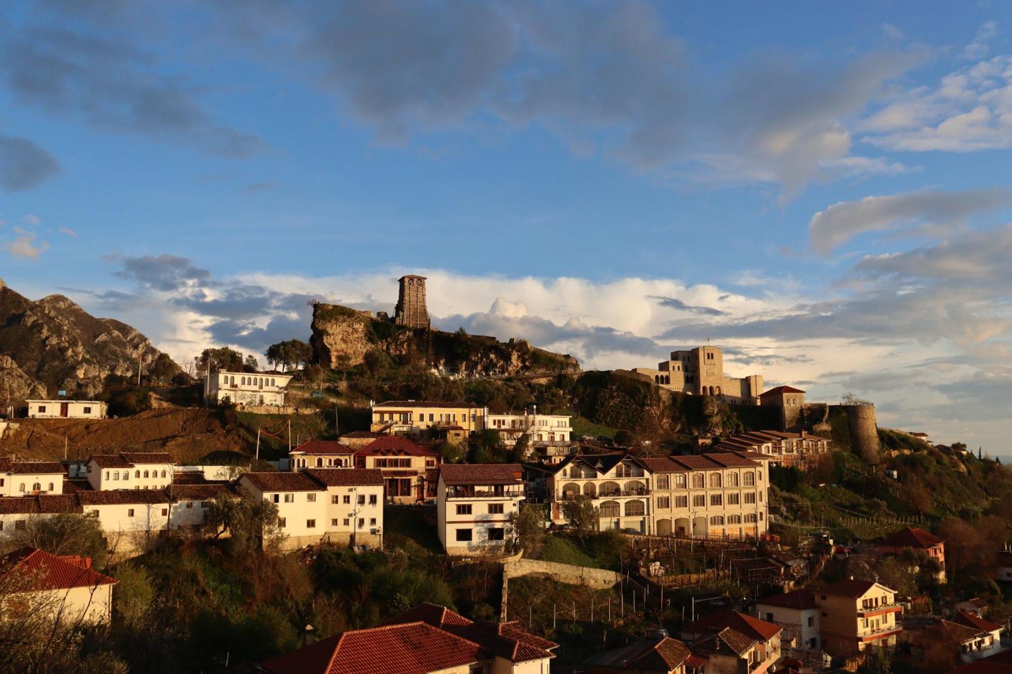 Pisha Panoramic Rooms Krujë Esterno foto